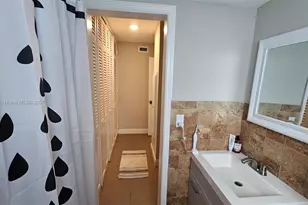 1631 NE 114th St, Miami, FL 33181 - Photo 1
