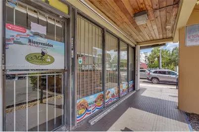 2742 SW 8th St, Miami, FL 33135 - Photo 2