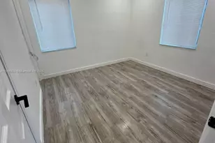 1958 NE 172nd St, North Miami Beach, FL 33162 - Photo 14