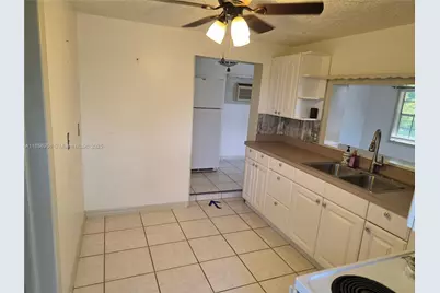 4321 Kirby Loop Road #2, Fort Pierce, FL 34981 - Photo 4