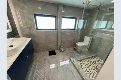 18441 NE 21st Ave, North Miami Beach, FL 33179 - Photo 8