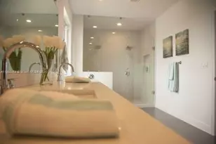 15105 SW 180th St, Miami, FL 33187 - Photo 12