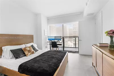 1300 S Miami Ave #2411, Miami, FL 33130 - Photo 12