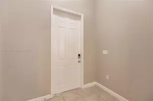 9108 SW 227th Ln, Cutler Bay, FL 33190 - Photo 6