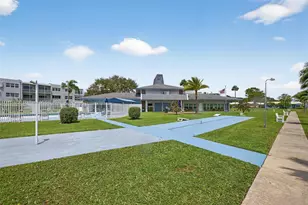 2200 Park Ln, Hollywood, FL 33021 - Photo 20