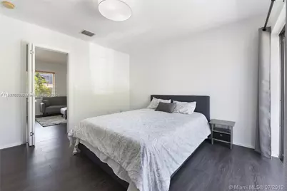 345 Michigan Ave #17, Miami Beach, FL 33139 - Photo 6