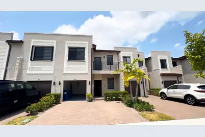 395 NE 211th Ter, Miami, FL 33179 - Photo 1