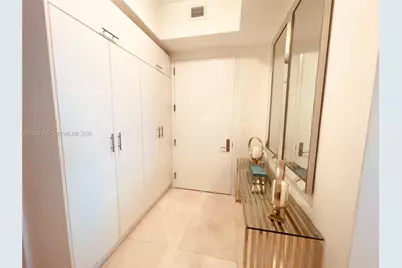 16001 Collins Ave #1402, Sunny Isles Beach, FL 33160 - Photo 4
