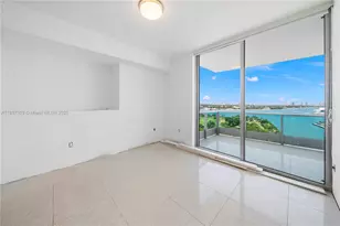 900 Biscayne Blvd, Miami, FL 33132 - Photo 2