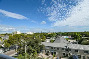 2740 SW 28th Terrace, Miami, FL 33133 - Photo 2