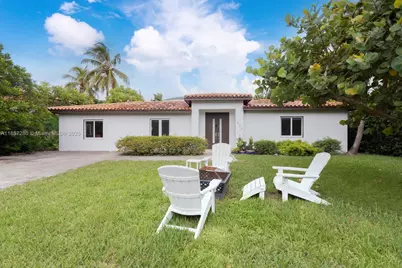 677 Hampton Ln, Key Biscayne, FL 33149 - Photo 4