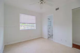 8713 SW 5th St, Pembroke Pines, FL 33025 - Photo 26