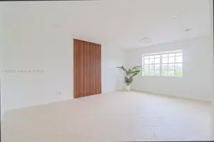 8713 SW 5th St, Pembroke Pines, FL 33025 - Photo 16