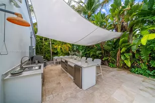 1090 NE 92nd St, Miami Shores, FL 33138 - Photo 50