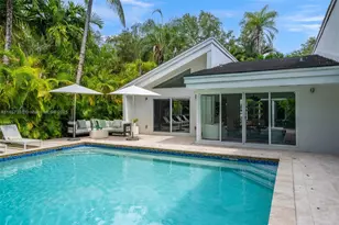 1090 NE 92nd St, Miami Shores, FL 33138 - Photo 44