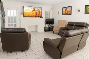 2619 SW 5th St, Miami, FL 33135 - Photo 8