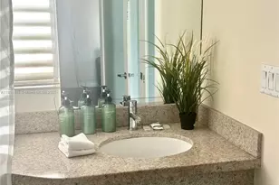 1060 Ocean Dr, Miami Beach, FL 33139 - Photo 8