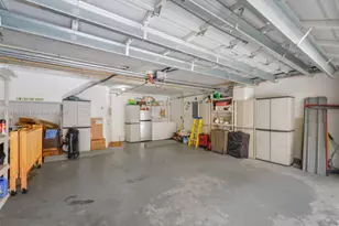 2811 NE 185th St, Aventura, FL 33180 - Photo 30