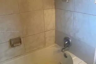 501 NW 43rd St, Miami, FL 33127 - Photo 16