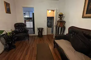 501 NW 43rd St, Miami, FL 33127 - Photo 12