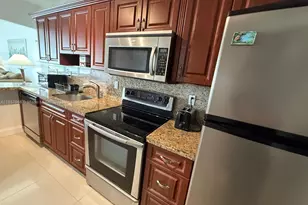 100 Lincoln Rd, Miami Beach, FL 33139 - Photo 8