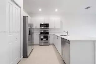 1870 SE 26th Ter, Homestead, FL 33035 - Photo 14