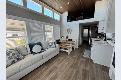325 Calusa St 302, Key Largo, FL 33037 - Photo 2