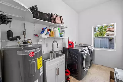 5750 SW 67th Ave, Miami, FL 33143 - Photo 36