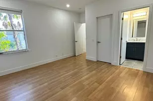 1887 Harbor View Cir, Weston, FL 33327 - Photo 40