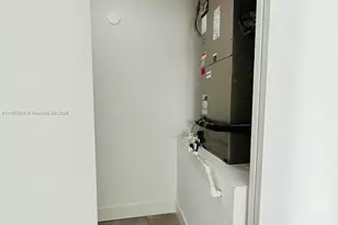 1887 Harbor View Cir, Weston, FL 33327 - Photo 46