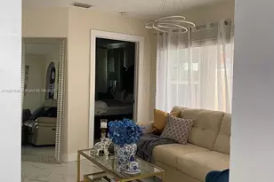 9051 SW 215th Terrace, Cutler Bay, FL 33189 - Photo 6