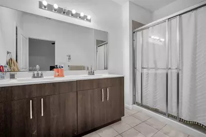 1429 SE 26th Ave, Homestead, FL 33035 - Photo 20
