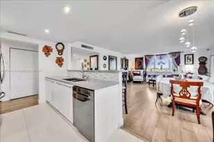 3800 Hillcrest Dr, Hollywood, FL 33021 - Photo 20