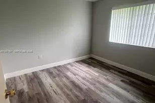 3985 NW 165th St, Miami Gardens, FL 33054 - Photo 6