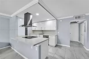 2301 Lucaya Ln, Coconut Creek, FL 33066 - Photo 2
