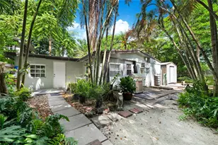 13831 SW 232nd St, Miami, FL 33170 - Photo 14
