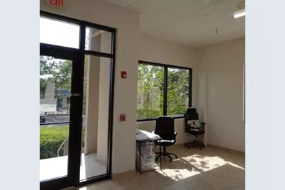 10400 NW 55th St #Unit 300, Sunrise, FL 33351 - Photo 10