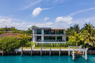493 Holiday Dr, Hallandale Beach, FL 33009 - Photo 2