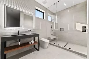 493 Holiday Dr, Hallandale Beach, FL 33009 - Photo 44