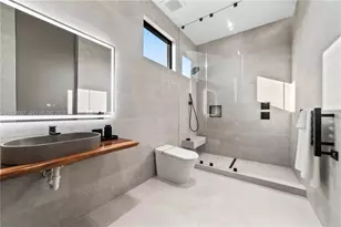 493 Holiday Dr, Hallandale Beach, FL 33009 - Photo 50