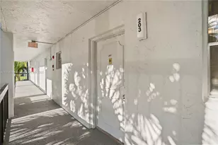 3170 Holiday Springs Blvd, Margate, FL 33063 - Photo 22