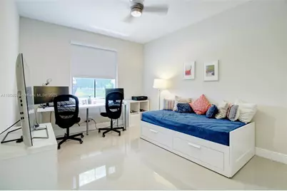 1610 Sandpiper Cir #0, Weston, FL 33327 - Photo 20