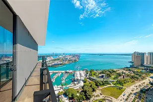 398 NE 5th St, Miami, FL 33132 - Photo 32