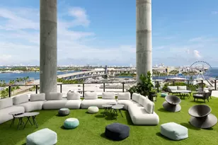 398 NE 5th St, Miami, FL 33132 - Photo 40