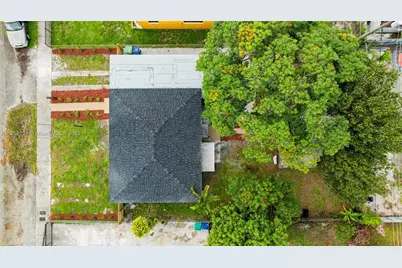 2941 NW 69th Ter, Miami, FL 33147 - Photo 32