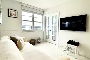 100 Lincoln Rd, Miami Beach, FL 33139 - Photo 4