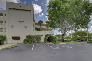 3186 Via Poinciana, Lake Worth, FL 33467 - Photo 28