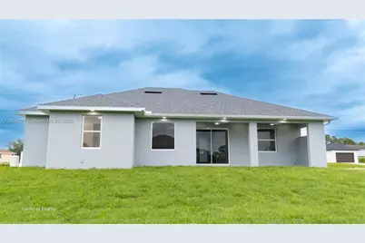 2901 SW 27th St SW, Lehigh Acres, FL 33976 - Photo 4