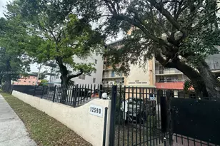 12590 NE 16th Ave, North Miami, FL 33161 - Photo 2