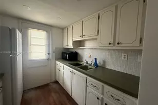 12590 NE 16th Ave, North Miami, FL 33161 - Photo 8